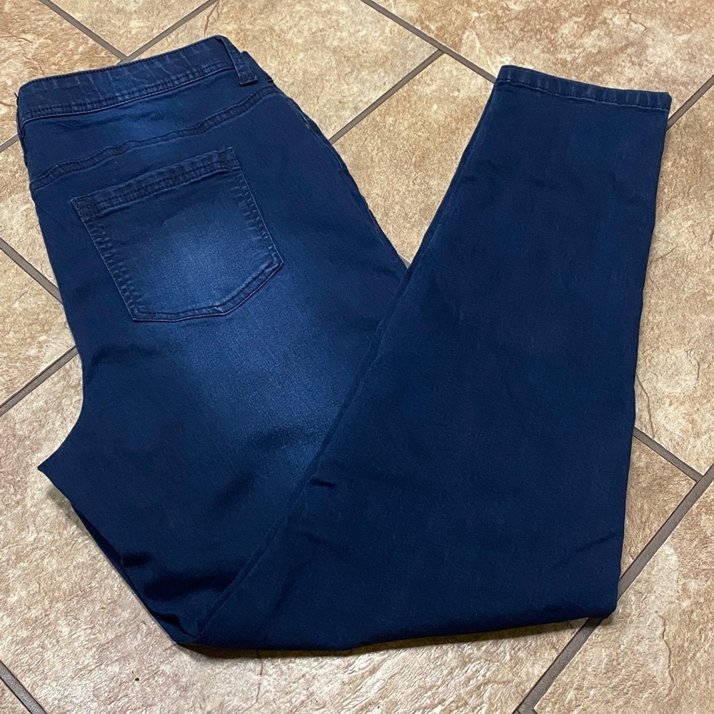 D&G Navy Blue Denim Size Large Slip-On Jeans Casual Everyday